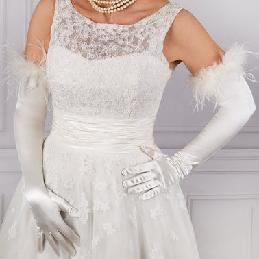The Best Wedding Gloves for 2021 Brides!